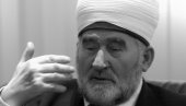 ВЕЛИКА СРАМОТА: Вандали поново оскрнавили мезар муфтије Хамдије Јусуфспахића