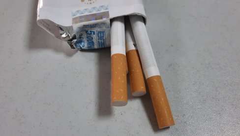 UPRAVA CARINE: Cigarete sakrivene u rezervoaru za gorivo