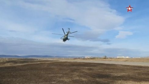 МАНЕВРИ КРОКОДИЛА И ТЕРМИНАТОРА: Руски хеликоптери уништили конвој „противничких“ тенкова