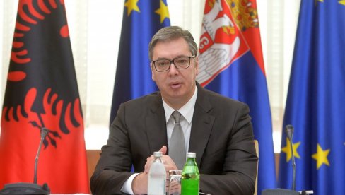 SUTRA U 8.30 ČASOVA: Vučić prima akreditivna pisma ambasadora Argentine i Francuske