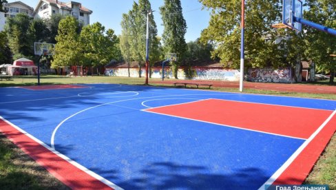 LEPE VESTI IZ ZRENJANINA: Dva nova košarkaška terena pod otvorenim nebom