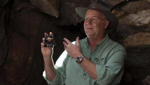 OTKRIĆE KOJE JE ZAPANJILO NAUČNIKE: Duboko u pećini otkriveni ostaci čovekovog davnog pretka izumrlog pre 250.000 godina (FOTO)