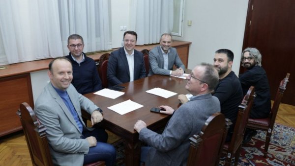 ЛИДЕР ВМРО-ДПМНЕ ТВРДИ: Имамо већину за формирање нове владе
