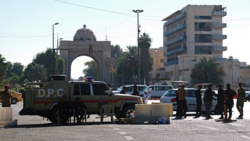 ПОГИНУЛО НАЈМАЊЕ 10 ОСОБА: Бомбашки напад у Ираку