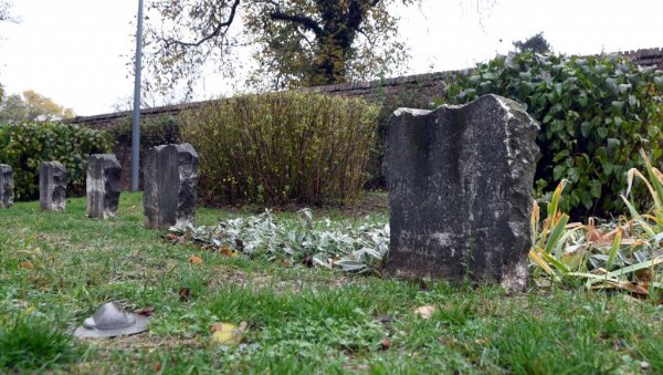 ИМЕНА ПАЛИХ БОРАЦА ПОНОВО ЋЕ СЕ ВИДЕТИ: Завод за заштиту споменика обновиће Гробље ослободиоцима Београда