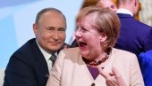Najveća fobija Merkelove, a Putin je baš njega uveo - PRETRNULA je od straha! Ipak je 95. preživela NAPAD (FOTO)
