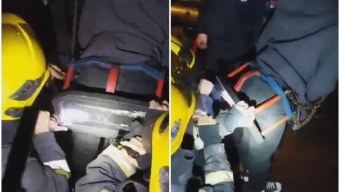 NEOBIČAN SNIMAK IZ BEOGRADA: Devojka zarobljena u ljuljašci, vatrogasci je oslobađali (VIDEO)
