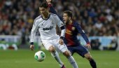 SVET GLEDA U NEVERICI: Kristijano Ronaldo stiže u Barselonu da je spase propasti?