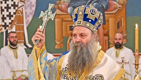 ZAPALITE SVEĆE ZA STRADALE U VUKOVARU: Patrijarh Porfirije pozvao na molitvu za sve ubijene i nestale u ovom gradu