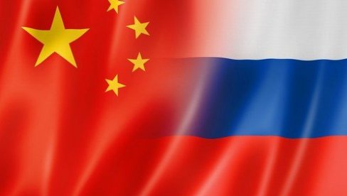 САВЕТ АМЕРИЧКОГ НОВИНАРА ВЛАСТИМА САД: Између Русије и Кине се мора забити клин