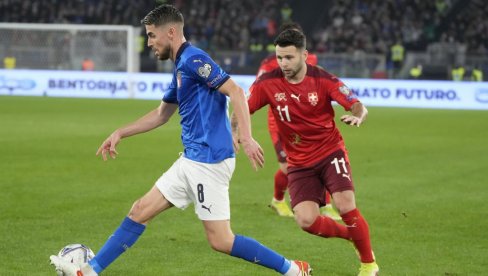 ŽORŽINJO TRAGIČAR AZURA: Italija u finišu susreta propustila priliku da pobedi Švajcarsku (VIDEO)