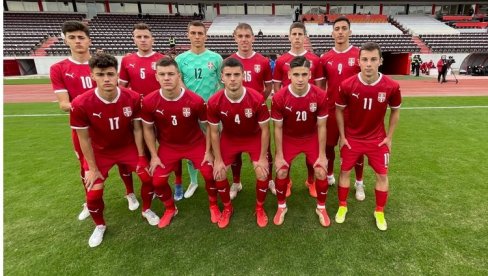 SRPSKI POKLON ALBANIJI: Dva gola prednosti i onda - fudbalska katastrofa