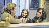 ПОСВЕЋЕНИ  ВЕЧИТОЈ ДЕЦИ, ВАЖНИЈИ ОД ПОРОДИЦЕ: У Београду 540 личних пратилаца је подршка младима са сметњама у развоју и родитељима