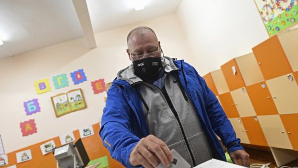 РЕЗУЛТАТИ ИЗБОРА У БУГАРСКОЈ: Партија Настављамо промене освојила највише гласова