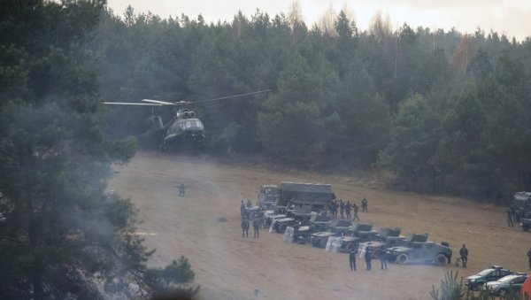 КИЈЕВ ГРАДИ УТВРЂЕЊА КА БЕЛОРУСИЈИ: Фортификације, надзорне и термовизијске камере за онлајн надгледање