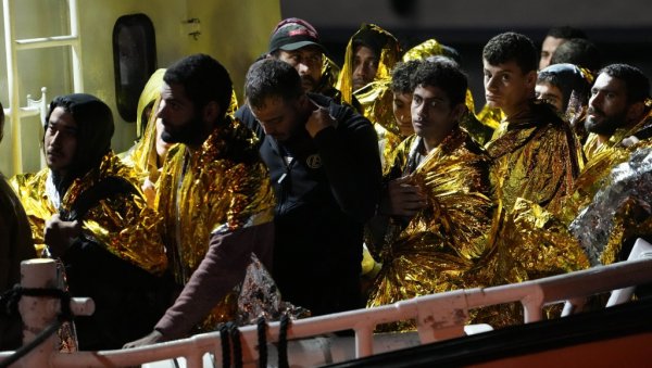 НОВИ БРОДОЛОМ У ВОДАМА СИЦИЛИЈЕ: У морским дубинама смрт  нашао 41 мигрант