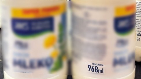 САД ЗАКИДАЈУ И НА МЛЕКУ: Преваре потрошача - У флашама од литар мање до 50 милилитара, јогурт мере на кило