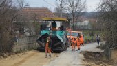 ВЕЛИКИ РАДОВИ У СВИЛАЈНЦУ: Граде се путеви широм општине