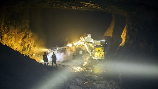 ИСТРАГА О НЕСРЕЋИ И ДАЉЕ ТРАЈЕ: После погибије возача јамског багера под Рудником