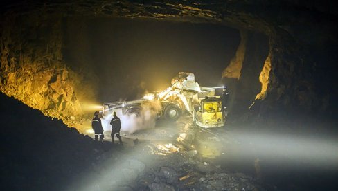 ИСТРАГА О НЕСРЕЋИ И ДАЉЕ ТРАЈЕ: После погибије возача јамског багера под Рудником