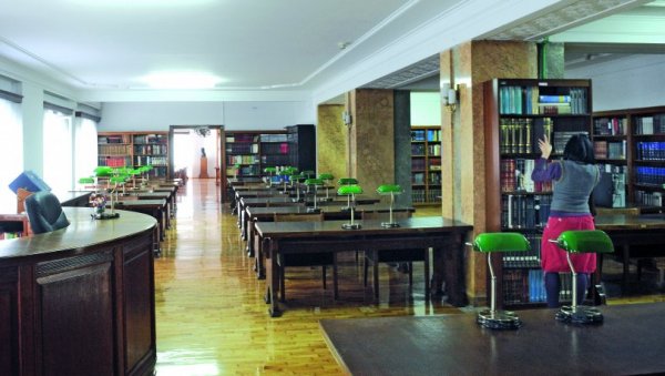 КЊИГА УГРАЂЕНА У ТЕМЕЉ АКАДЕМИЈЕ: САНУ брине о најсвеобухватнијој научној библиотеци српског народа