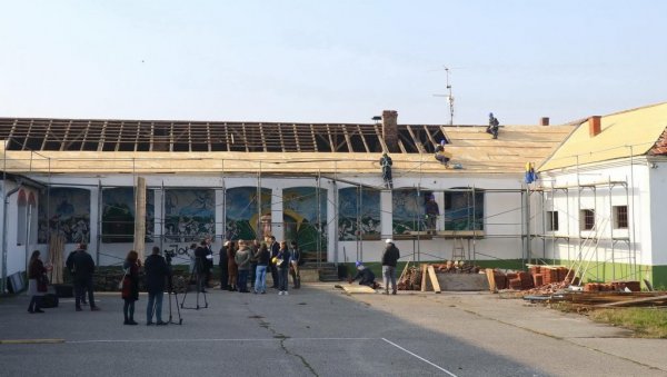 ПОМОЋ ДРЖАВЕ И ГРАДА: Реконструкција Дома културе у Мишару