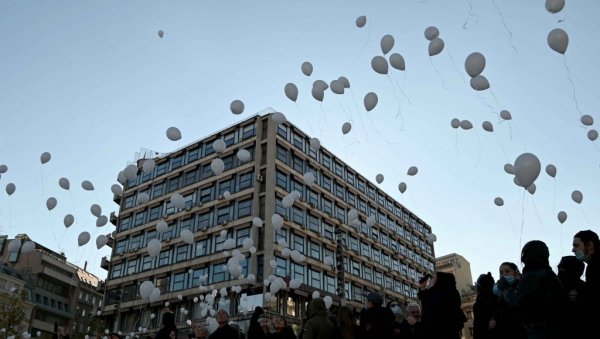 492 BALLOONS ON REPUBLIC SQUARE: World Day of Remembrance for Traffic Accident Victims Marked (PHOTO)