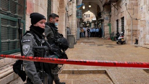 NOVI KRVAVI INCIDENT U IZRAELU: Izraelski policajac ubio Palestinca koji ga je izbo nožem