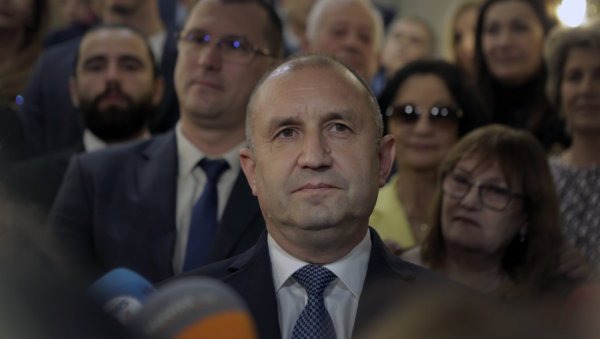 ЗА РУСКИ КРИМ: Ко је Румен Радев (58), председник Бугарске