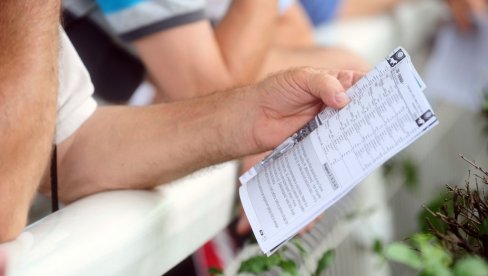 TIP IZDVAJA ZA ČETVRTAK: Zenit deli lekcije