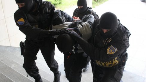 МЕЂУ УХАПШЕНИМА И ЋУКОВ ОТАЦ! Акција СИПА и МУП РС на подручју Бијељине против нарко-клана, претреси на 13 локација