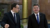 NASTAVLJAMO DA ČUVAMO MIR I STABILNOST: Petković i Lajčak razgovarali o političko-bezbednosnoj situaciji na KiM