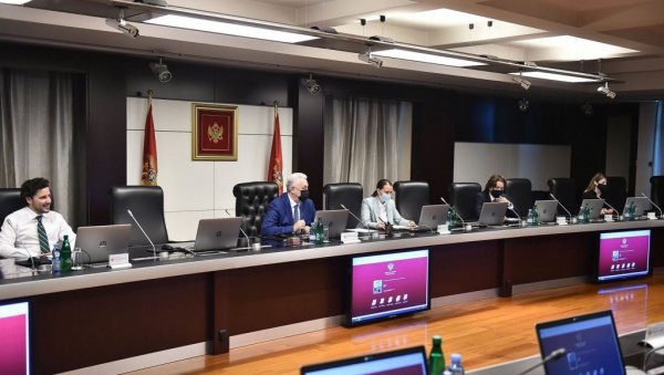 МОСКВА КРИВА ЗБОГ КРИМА: Влада Црне Горе одлучила да прихвати рестриктивне мере Европске уније и увела нове санкције Русији