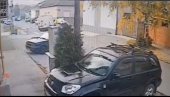 UZNEMIRUJUĆI SNIMAK UDESA U NOVOM SADU: Automobil se od siline udarca okrenuo na krov (VIDEO)