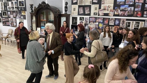 IVANKA LUKATELI'S LEGATE OPENED: Exhibition with photographs and personal belongings of the prima ballerina in Adligat