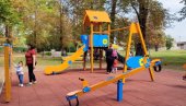 BENEFITI OD VETROPARKOVA: Opština Alibunar donacijama izgradila tri dečja igrališta
