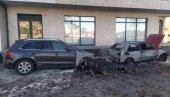 ЗАПАЉЕН АУДИ ПОЛИЦАЈЦУ У ТРЕБИЊУ: Ватра захватила још један аутомобил