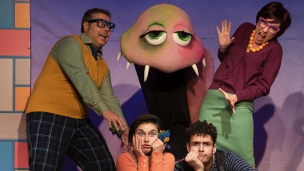 БЕСНА ГЛИСТА ПРВИ ПУТ У ПУЖУ: Премијера за најмлађе у режији Милоша Јагодића