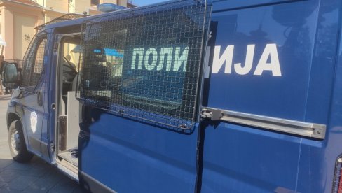 PRONAŠLI MU MARIHUANU I METKE ZA PIŠTOLJ: Policija u Zrenjaninu uhapsila muškarca