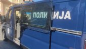 PLASTIČNIM PIŠTOLJEM OPLJAČKAO ZALAGAONICU: Policija u Zrenjaninu uhapsila momka (18) zbog sumnje da je izvršio razbojništvo