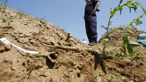 POSLE 18 GODINA IDENTIFIKOVANO TELO: Komisiji za nestale predati posmrtni ostaci jedne osobe na Sremskoj Rači