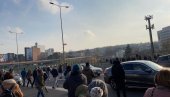 POLICIJA NE MOŽE DA BLOKIRA AUTO -PUT Vučić o demonstrantima: Nemaju pravo da zaustavljaju građane!