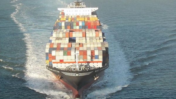 И МОРЕ ДИЖЕ ЦЕНЕ: Због бродског транспорта производи би догодине могли да поскупе за 1,5 одсто