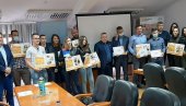 ZA IDEJE MLADIH 43.000 MARAKA!: U Modriči urađeno 18 projekata preko Omladinske banke i Fondacije Mozaik