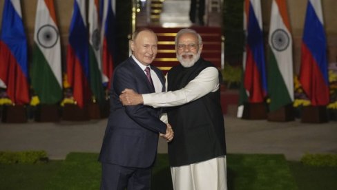 СТРАТЕШКО ПАРТНЕРСТВО СЕ РАЗВИЈА: Путин разговарао са премијером Индије уочи самита Г20