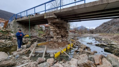 DA BUDE PRE BUJICA: Rekonstrukcija staroplaninskog mosta u Rsovcima