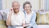 RASTE BROJ STOGODIŠNJAKA U JAPANU:  Gotovo  90.000 ljudi danas preguralo stotu