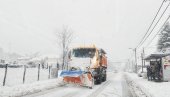 BEOGRAD 24 ČASA ČISTI VIŠE OD 300 RADNIKA: Goran Vesić objavio mapu komunalnih službi koje se trenutno bore sa snegom u prestonici (FOTO)