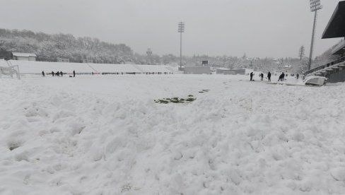 DEFINTIVNO ODLOŽENO: Sneg zakazao novi termin za meč Metalac - Partizan
