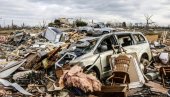 POTRAGA ZA PREŽIVELIMA U KENTAKIJU: Spasilačke službe pretražuju ruševine nakon razornog tornada (FOTO)